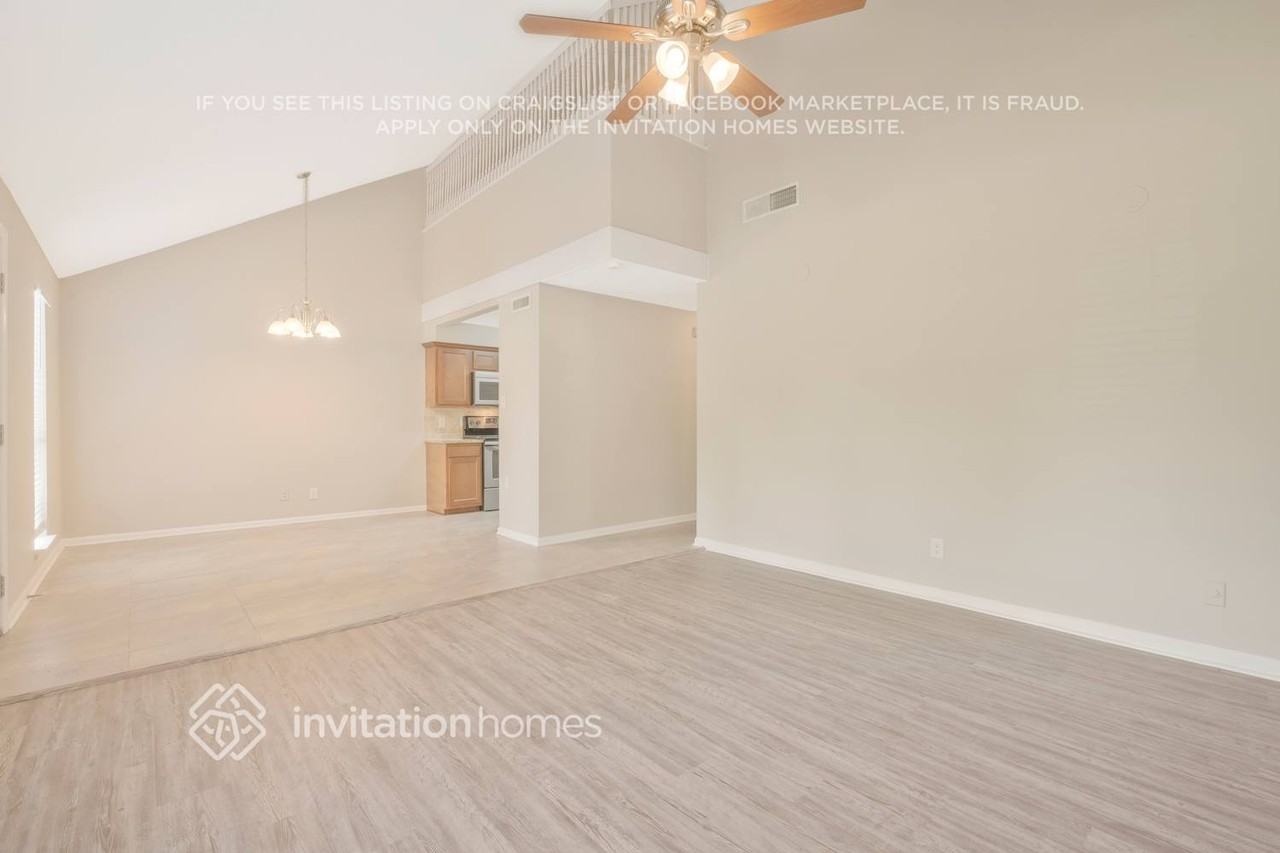 3691 Ballestero Dr N - Photo 5 of 24