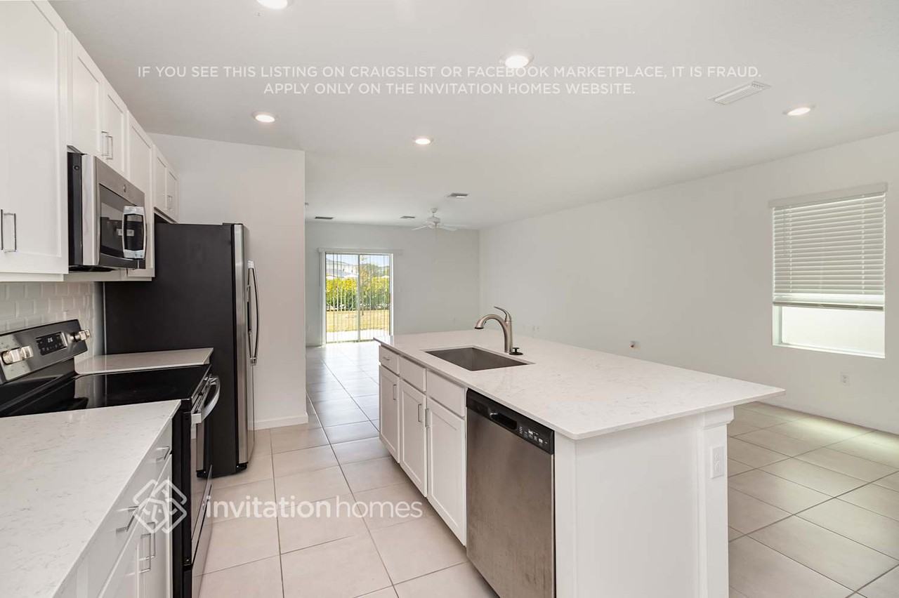 1726 Diablo Cir Sw - Photo 7 of 34