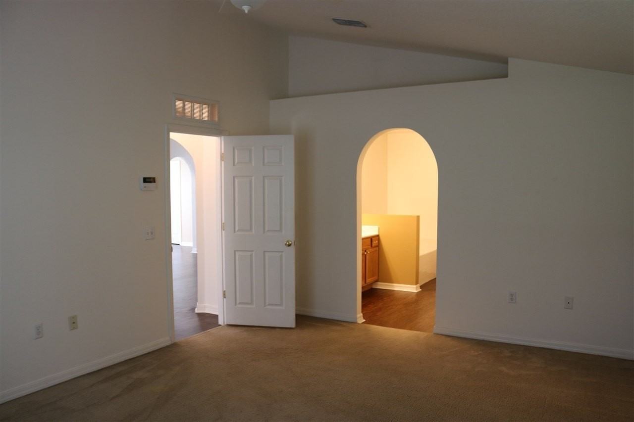 132 King Arthur Ct - Photo 7 of 14