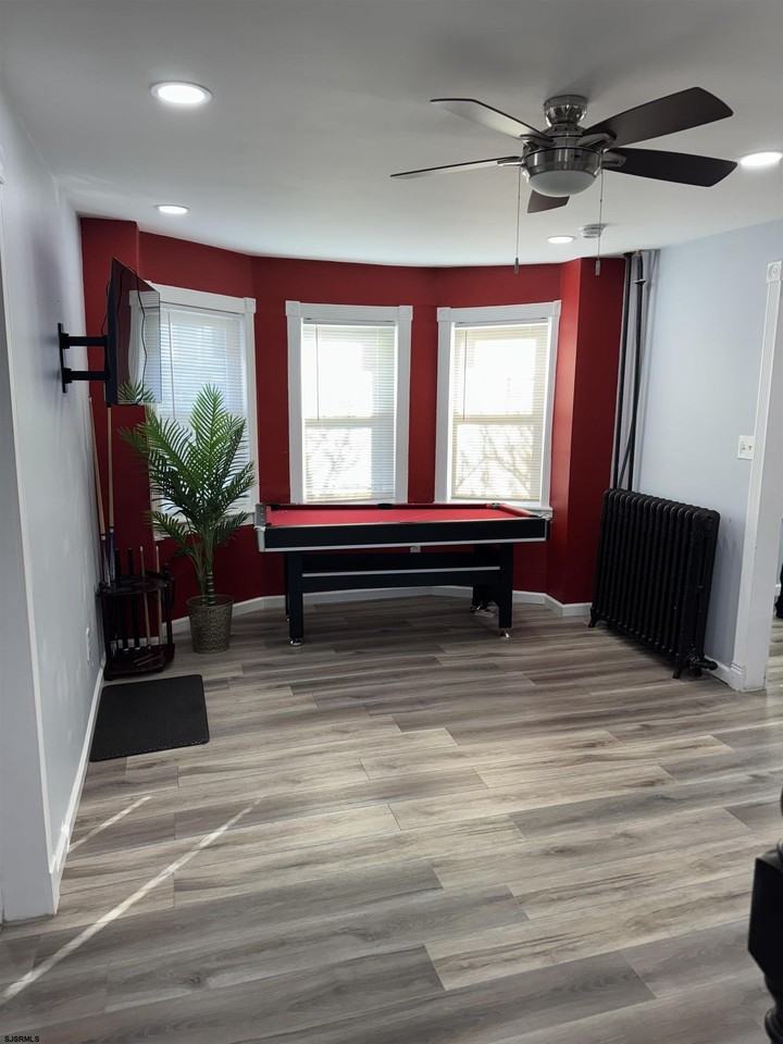 400 N Massachusetts Ave - Photo 7 of 35