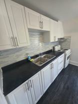 159 Gladstone Ave Fl 3 #3rdFL - Photo 1 of 1