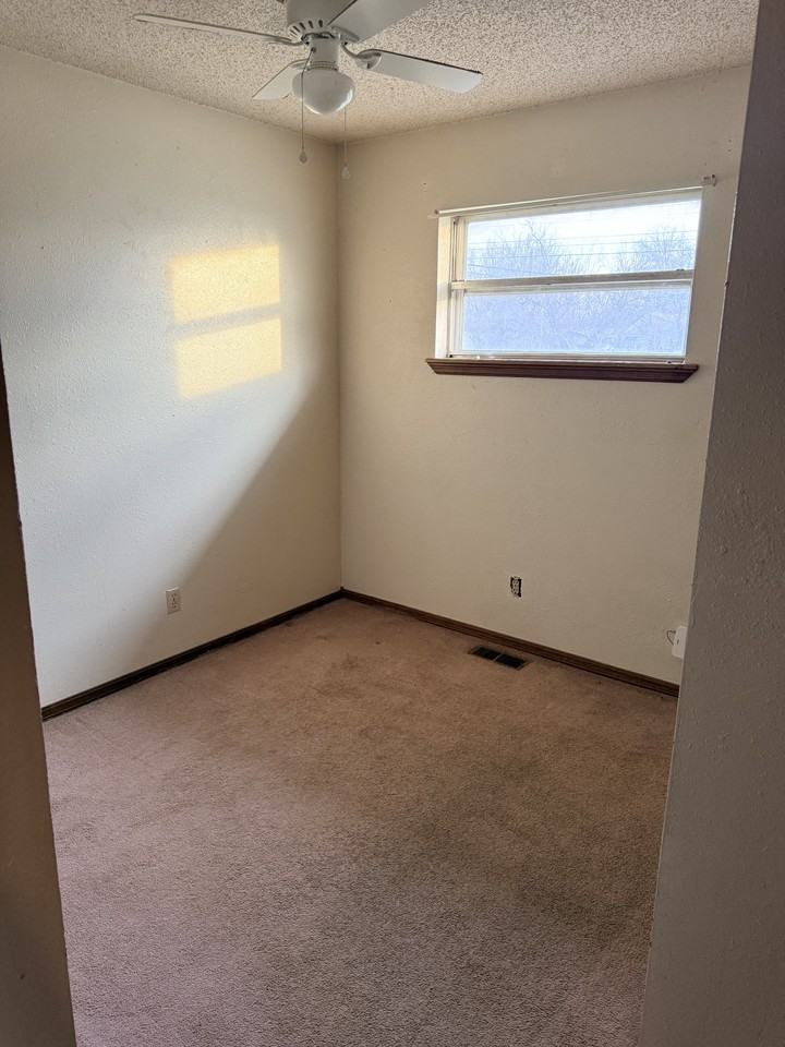 2417 E Walnut Ave #1 - Photo 6 of 6