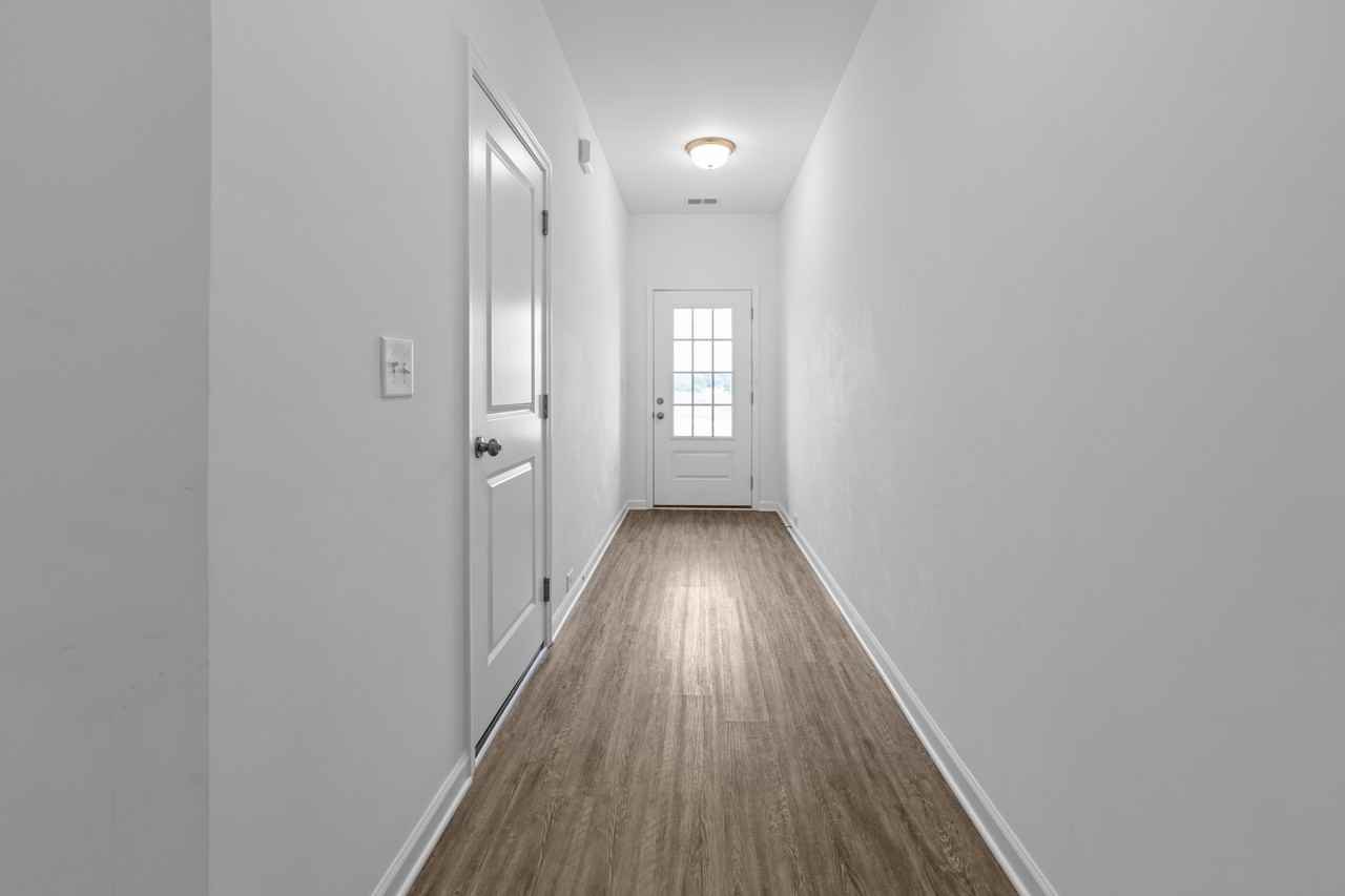 135 Townsend Ave #1 - Photo 4 of 29