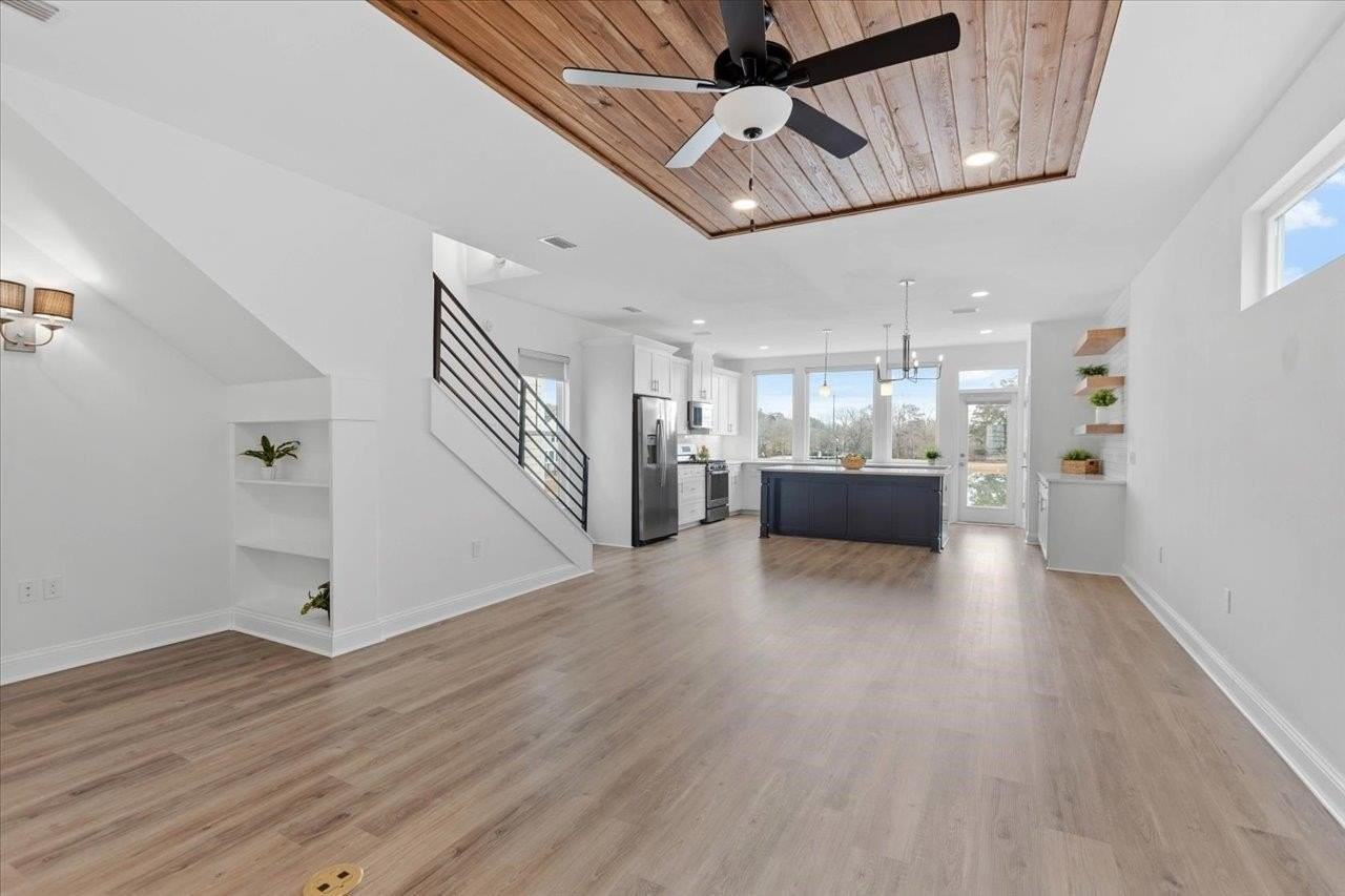 459 Grand Oaks Rd - Photo 5 of 42