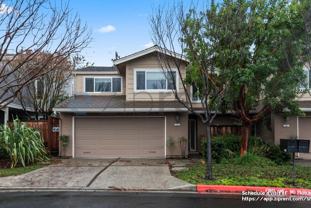 567 Blue Jay Dr - Photo 1 of 1