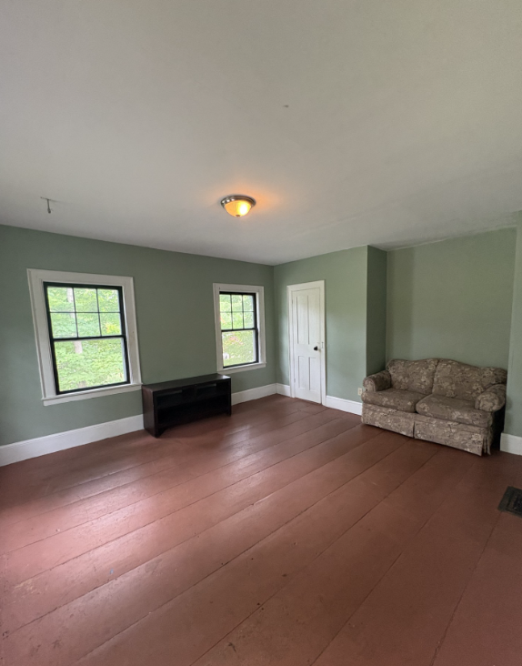 1089 N Pleasant St #1 - Photo 7 of 8