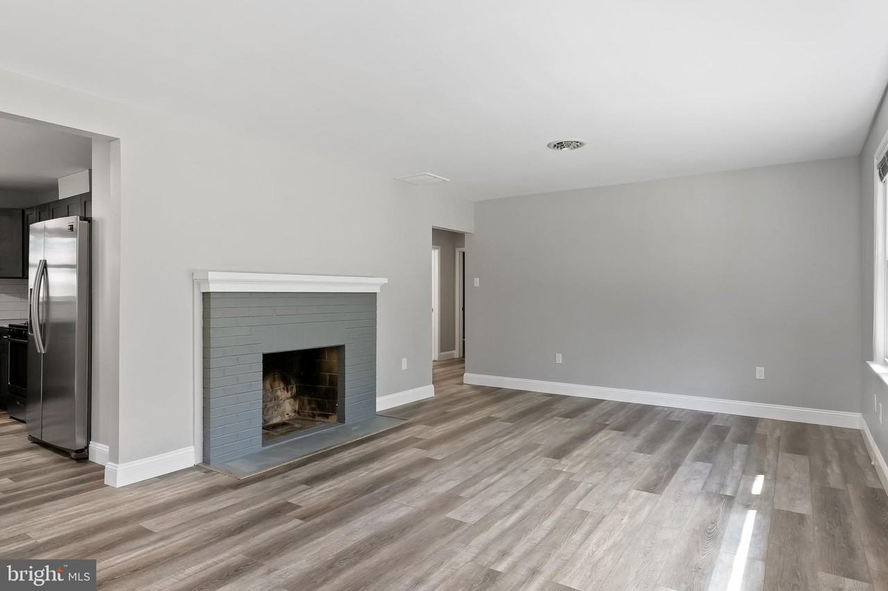 405 Hamilton Rd - Photo 4 of 28