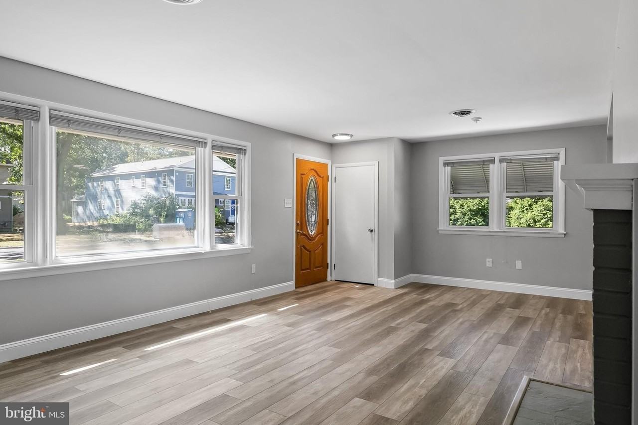 405 Hamilton Rd - Photo 6 of 28