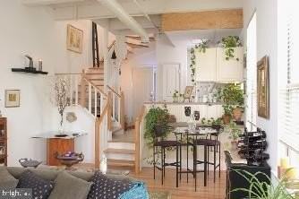 735 Washington St Apt 318 #318 - Photo 4 of 5