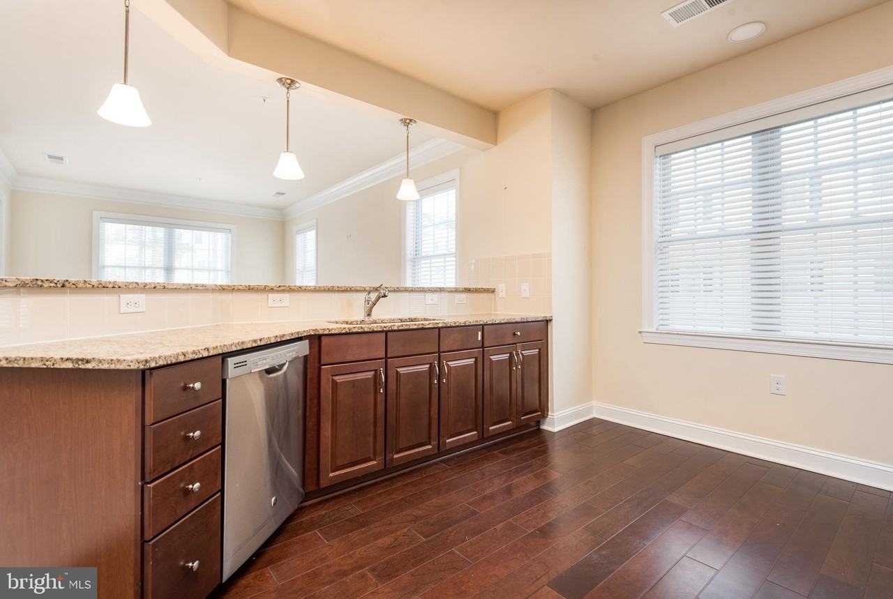 15110 Heather Mill Ln ##204 - Photo 7 of 21