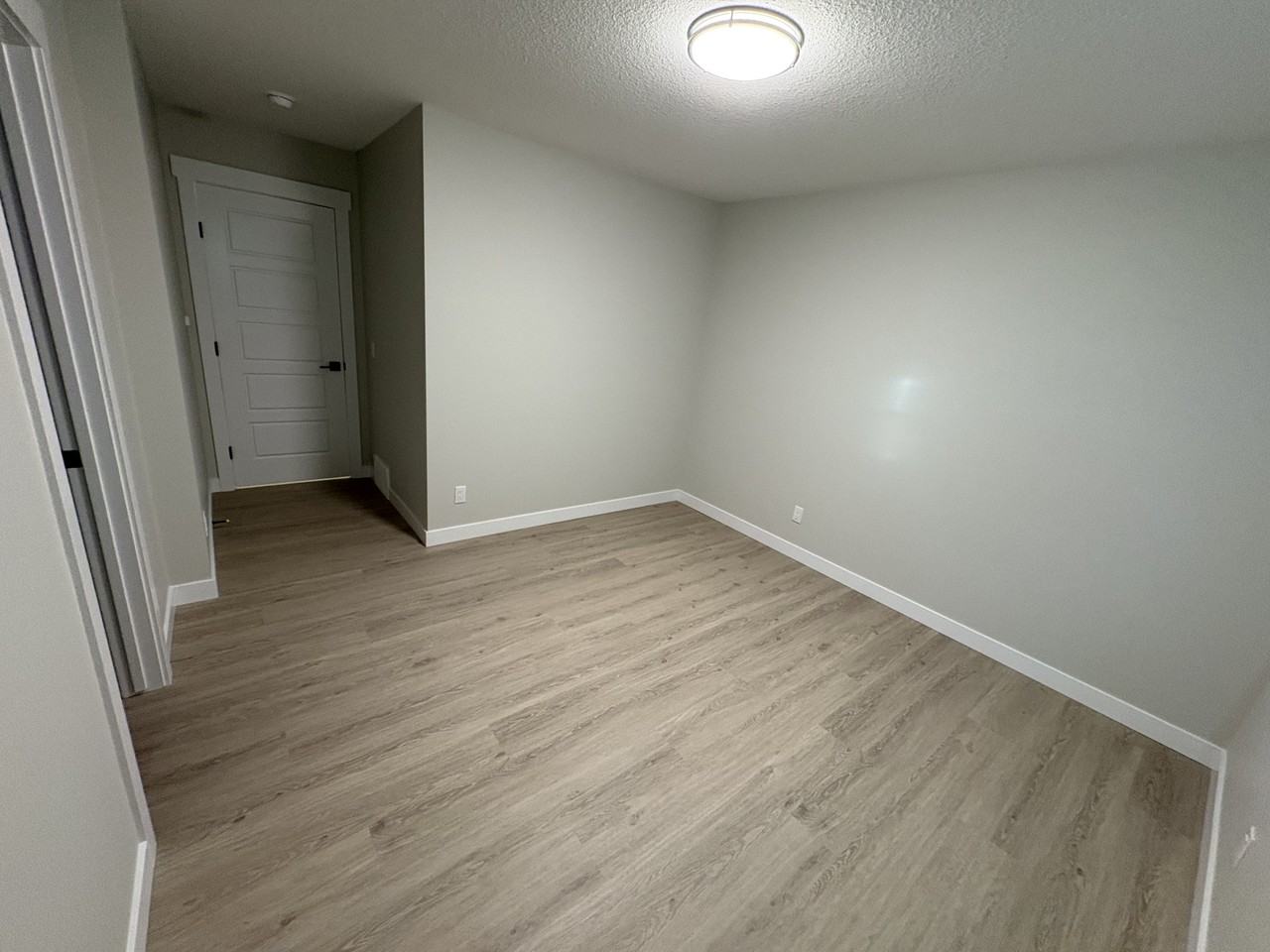 15864 Av 27 Sw #FULL - Photo 6 of 12