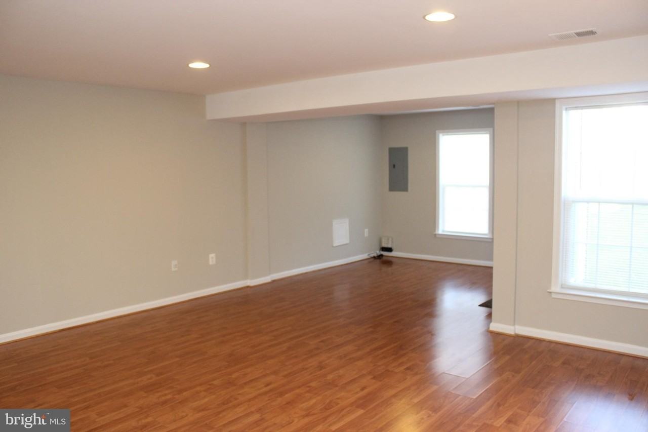 22257 Waterberry Ter - Photo 7 of 37