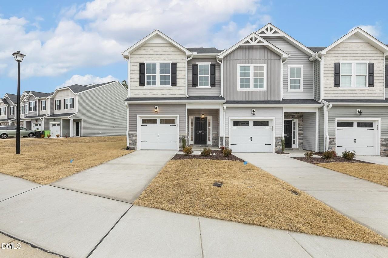 134 Rolesville Ridge Dr - Photo 2 of 44