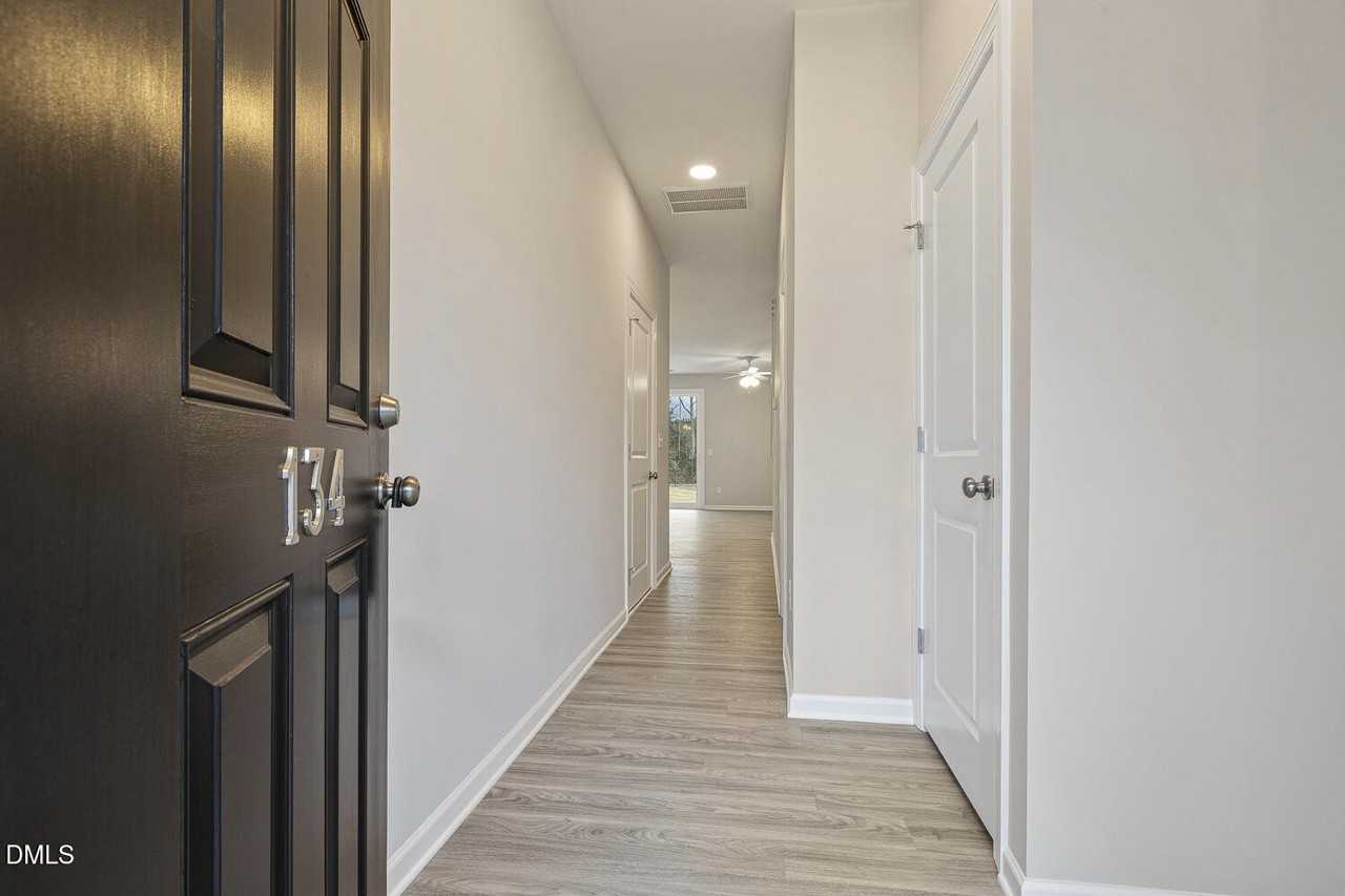 134 Rolesville Ridge Dr - Photo 5 of 44