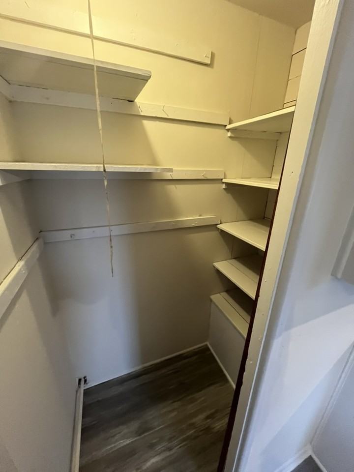 602 E Maple St Rear #REAR - Photo 5 of 20