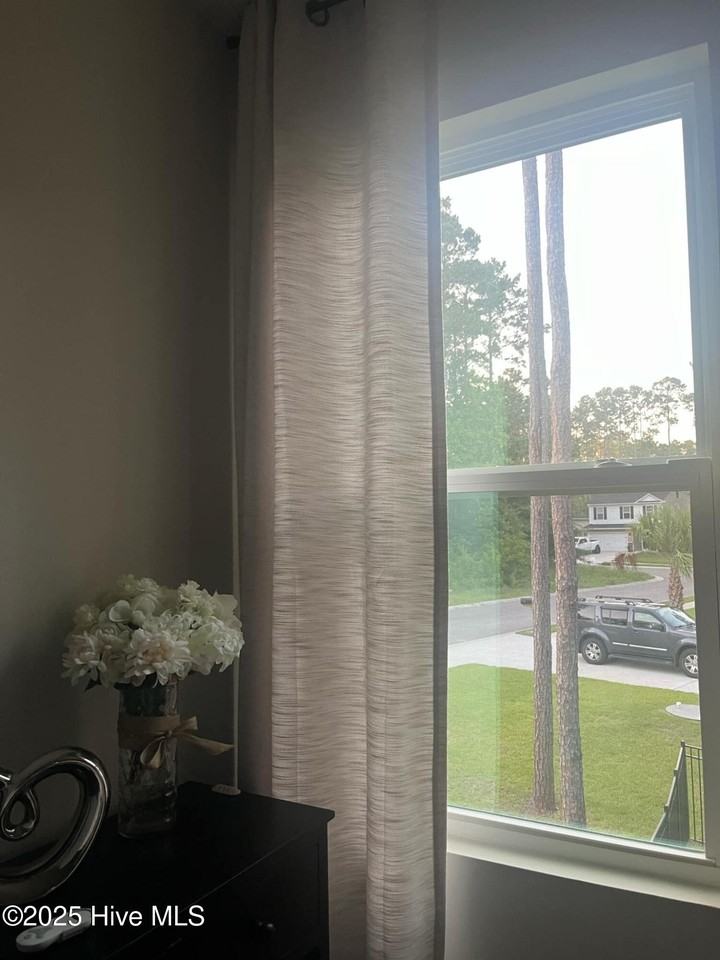 950 Pantego Blvd Se - Photo 6 of 9