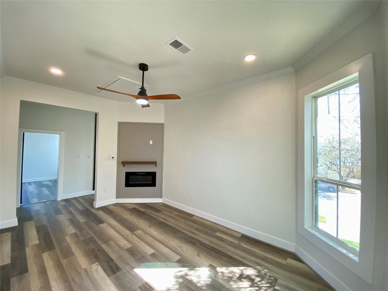 2001 29th St ##Up - Photo 5 of 17