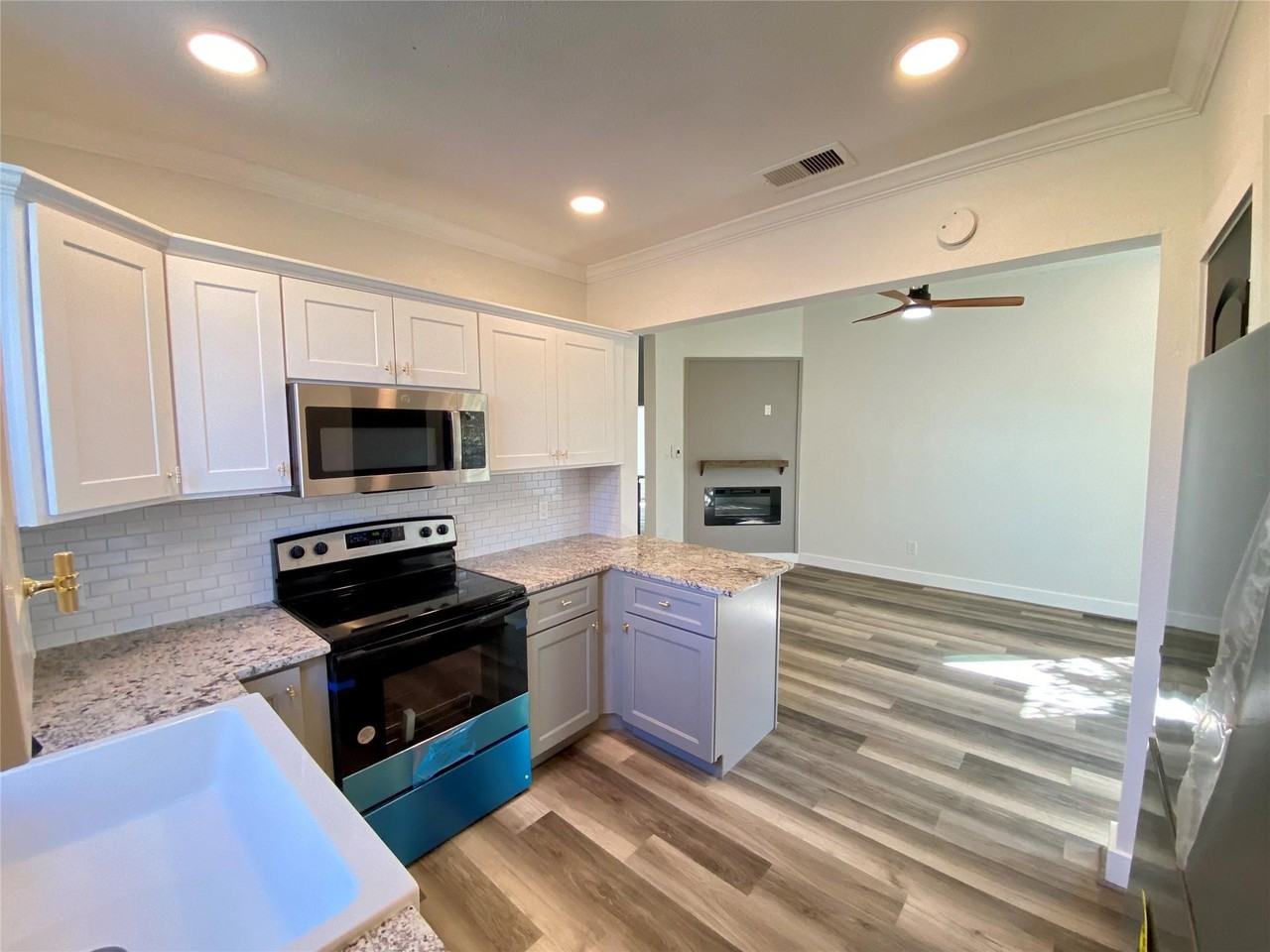 2001 29th St ##Up - Photo 7 of 17