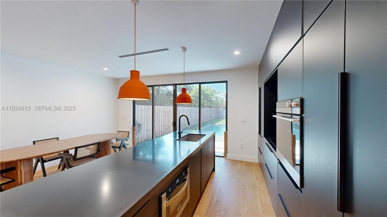 NW 51st St & NW 6th Ave - Photo 4 of 37