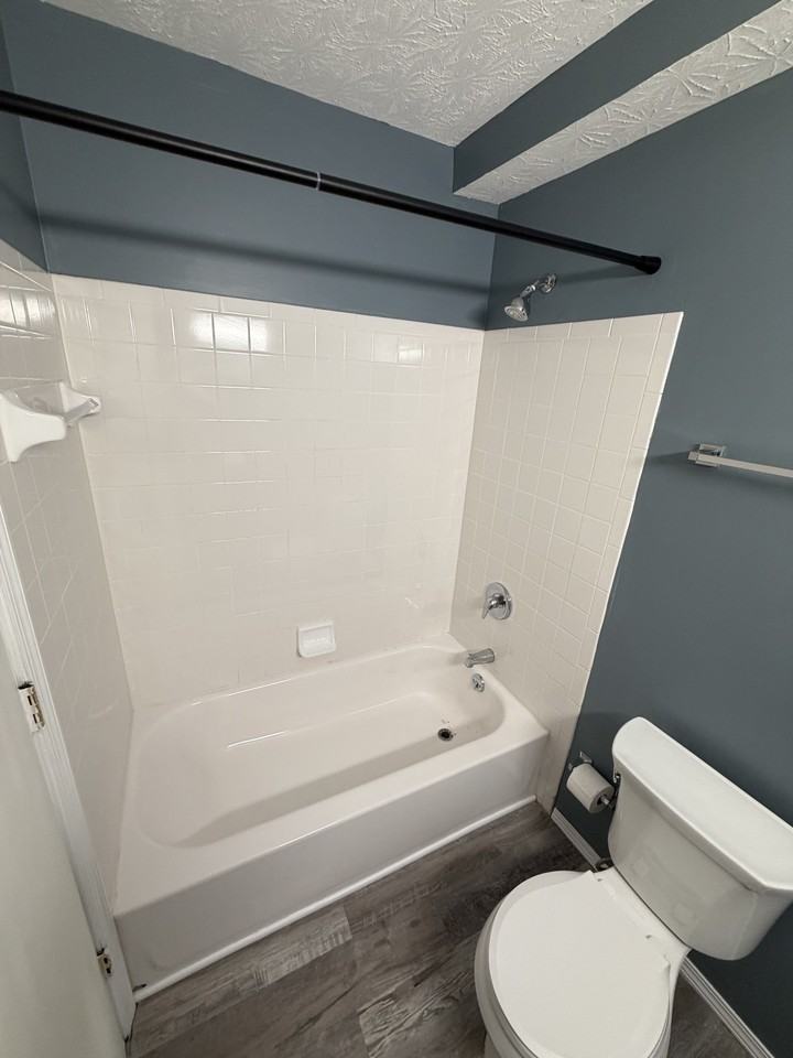 4102 South Avenue - 1 #1 - Photo 5 of 7