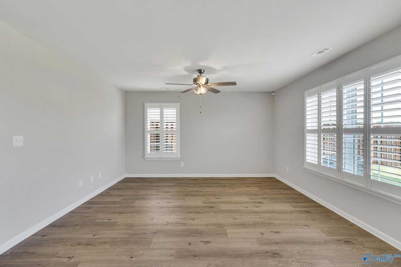 122 Wilcot Rd #1 - Photo 3 of 11