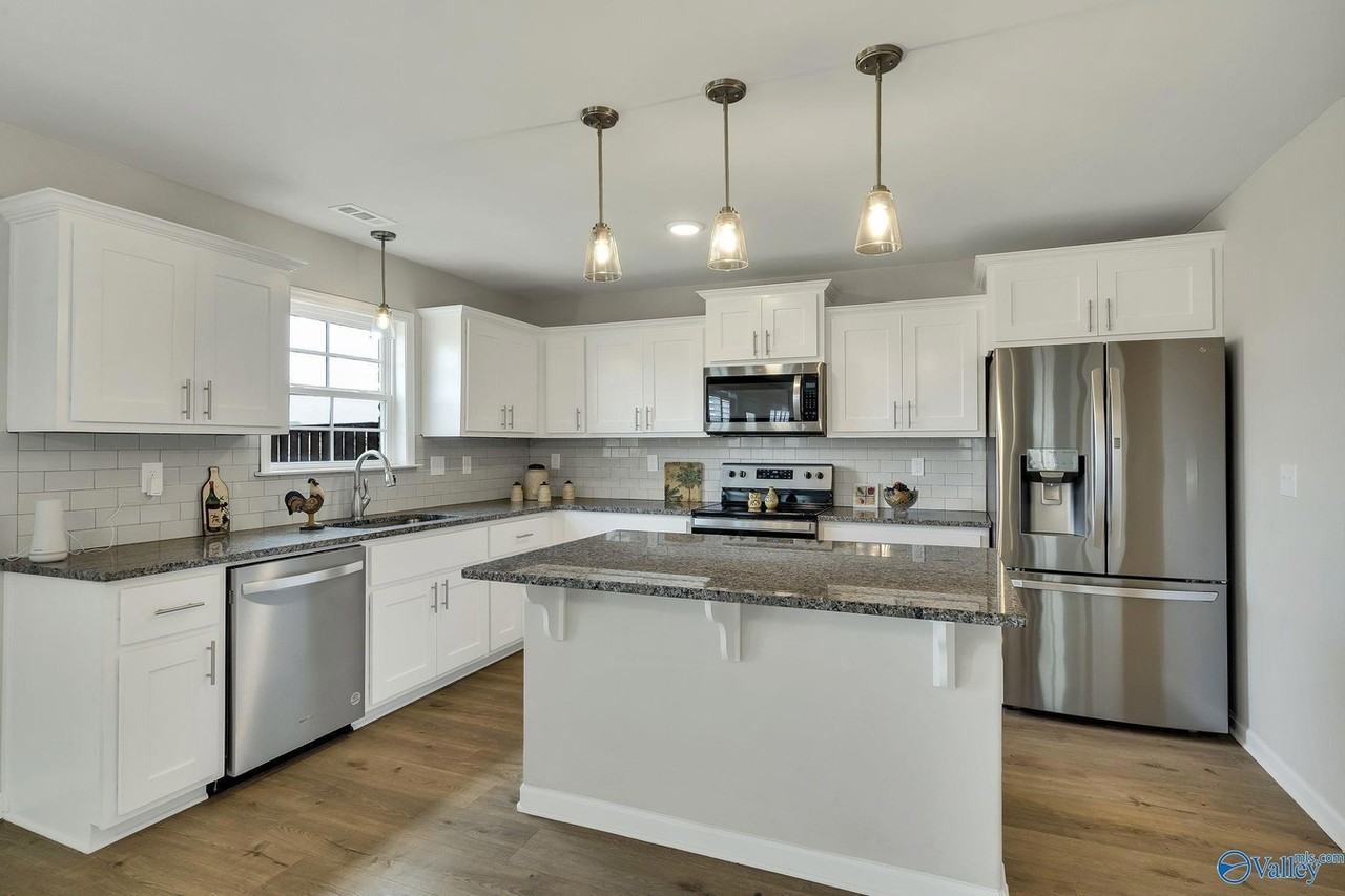 122 Wilcot Rd #1 - Photo 4 of 11