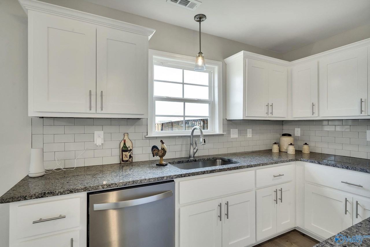 122 Wilcot Rd #1 - Photo 5 of 11