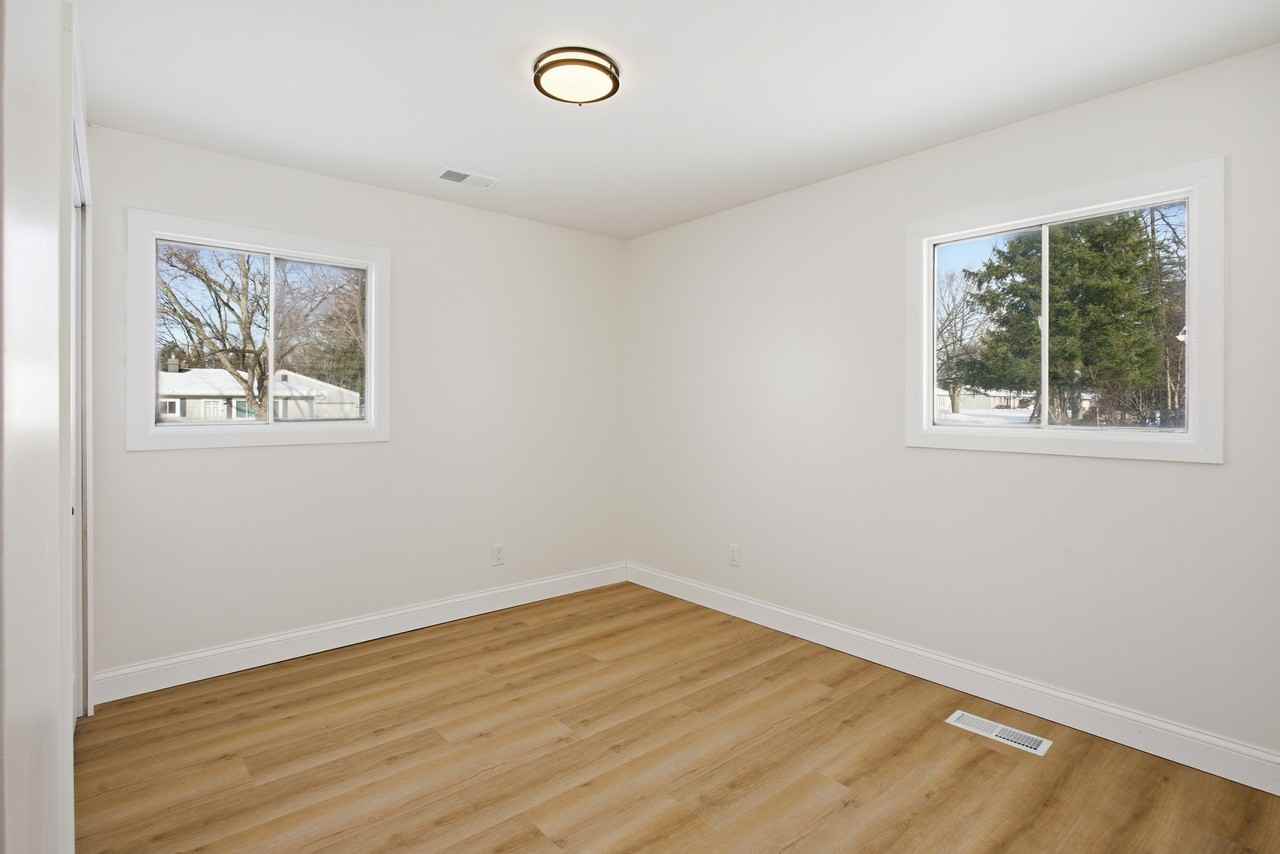 6325 Woodsdale Dr #1 - Photo 7 of 11