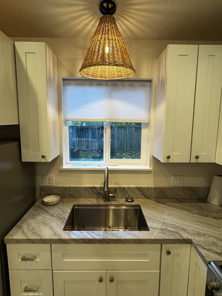 1725 Spur Ridge Ln #A - Photo 5 of 10