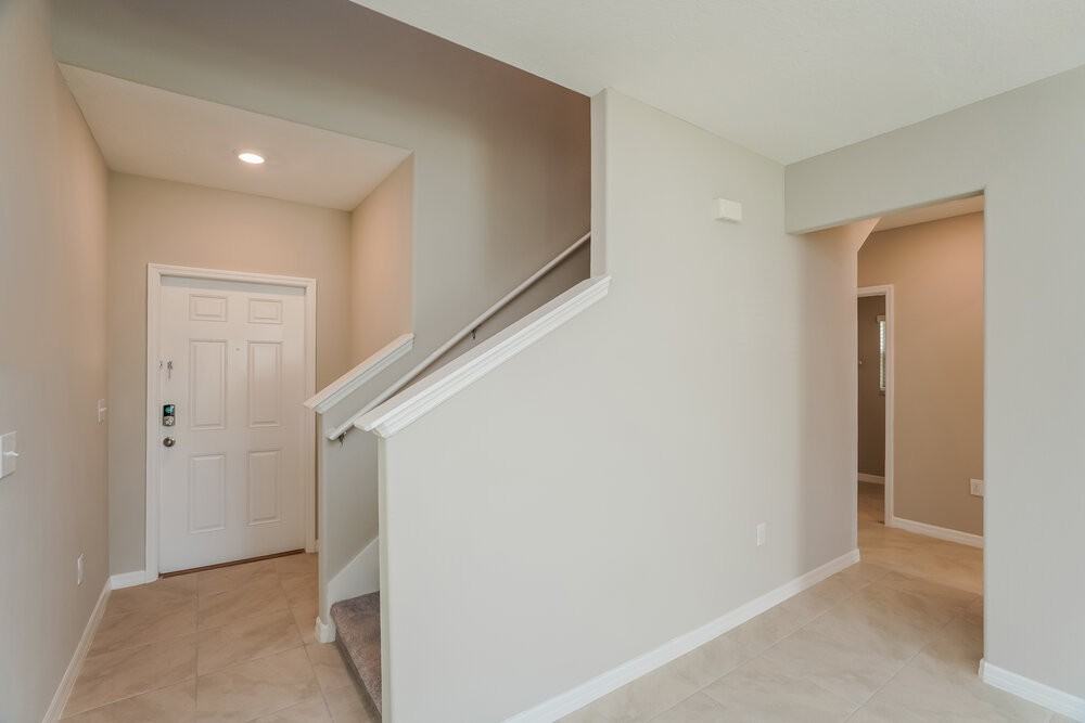 7219 Spring Snowflake Ave - Photo 4 of 17