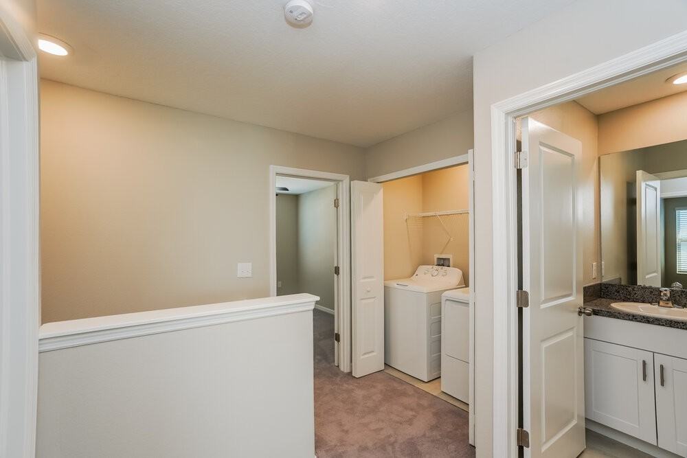 7219 Spring Snowflake Ave - Photo 6 of 17