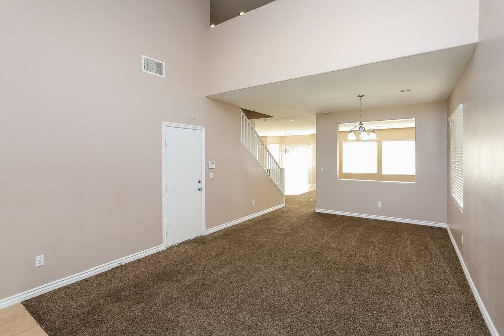 6632 Jade Jaguar St - Photo 6 of 20