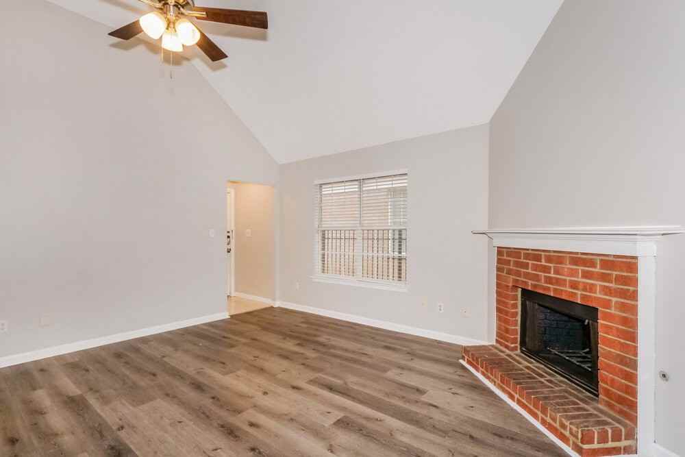 330 Avery Jordan Cv - Photo 4 of 16