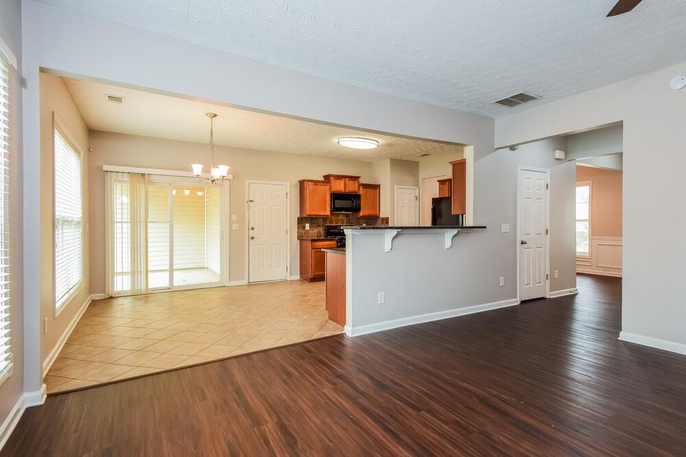 701 Sweet Spice Way - Photo 6 of 20