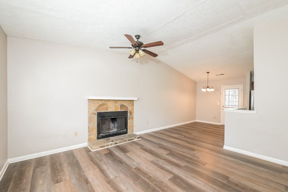 5492 Mallard Trl - Photo 5 of 15