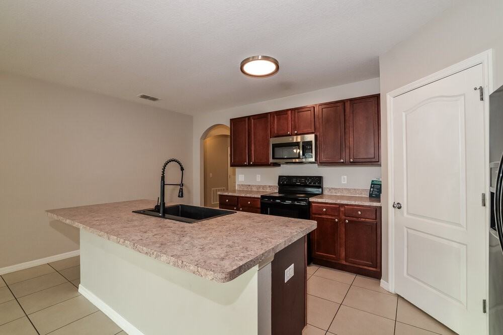 16188 Yelloweyed Dr - Photo 6 of 16