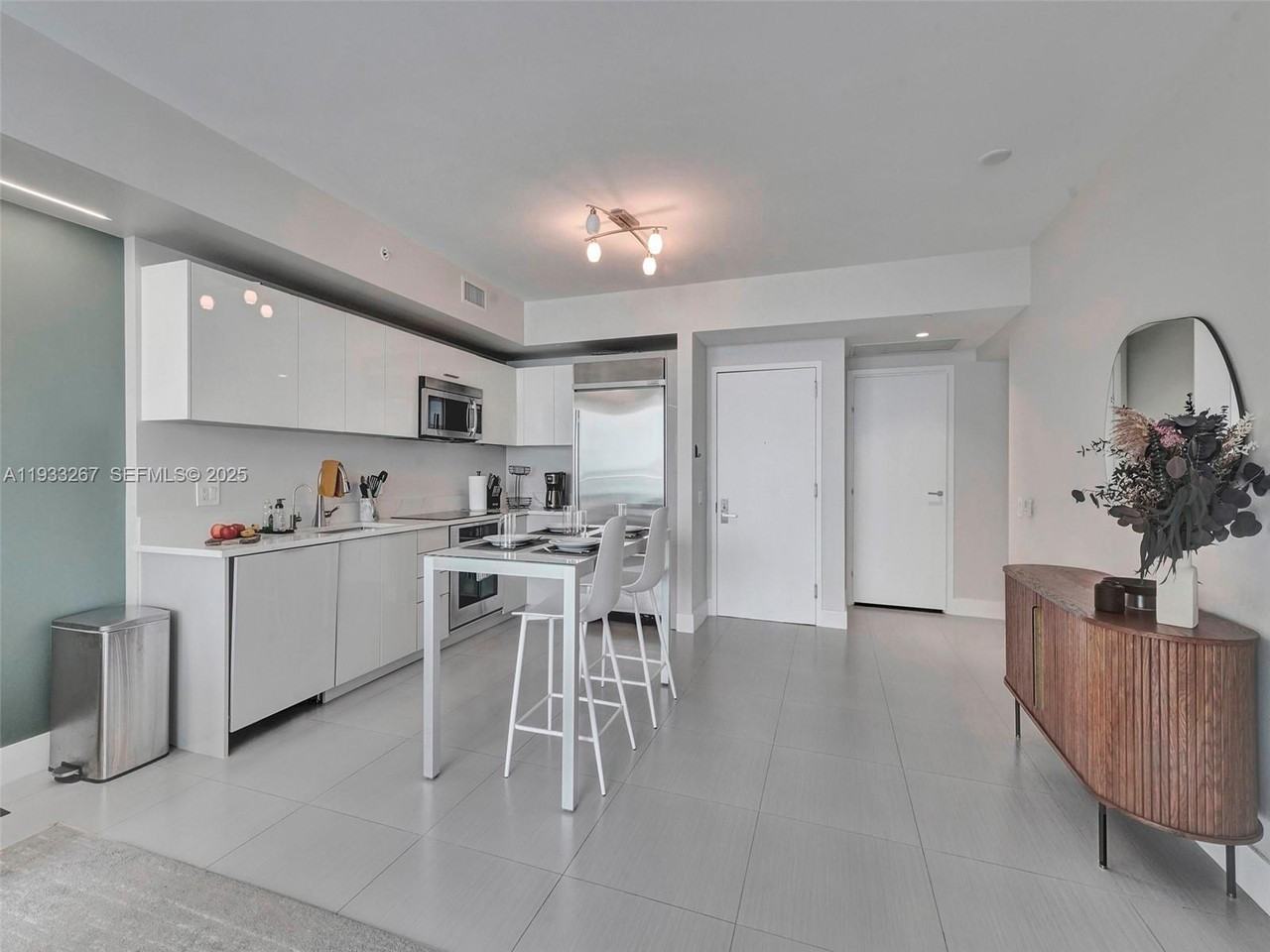 SE 13th St & Brickell Bay Dr - Photo 6 of 20