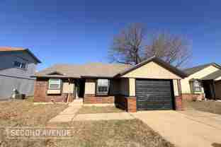 329 Nw 119th St - Photo 1 of 1