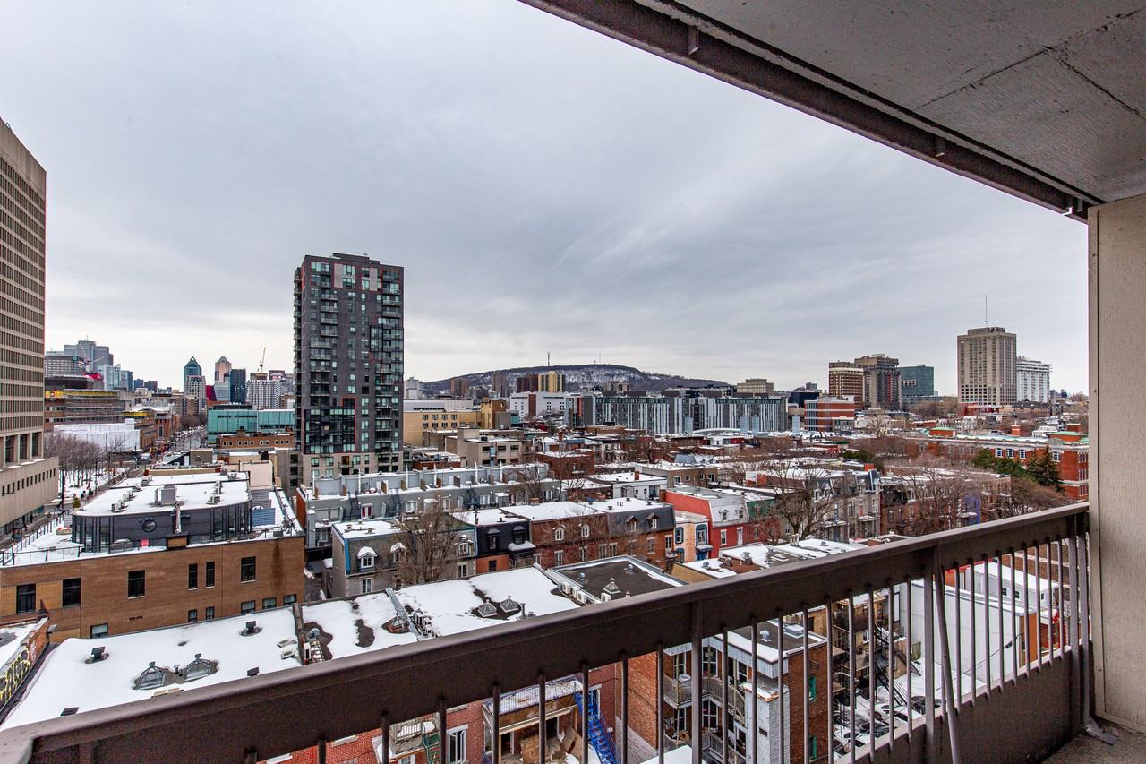 1570, rue St-Timothée - Photo 7 of 9