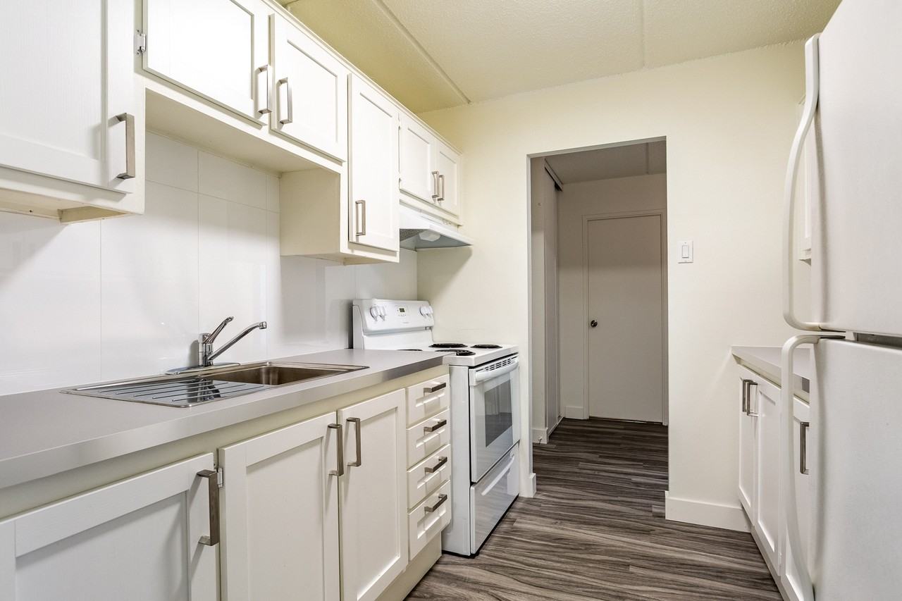 2400 Chemin Oka - Photo 3 of 11