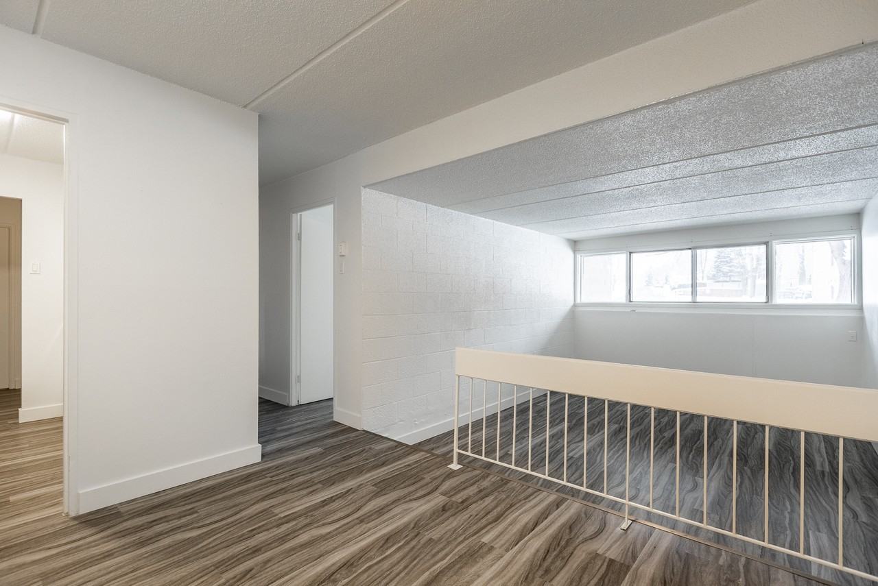 2400 Chemin Oka - Photo 4 of 11