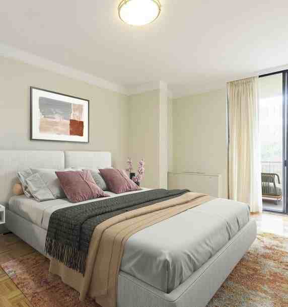 Columbia Plaza - Photo 5 of 50