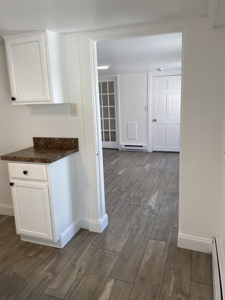 111 Bridge Street ##1 - Photo 5 of 18