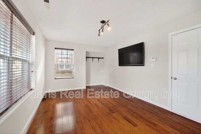 83 3rd Ave Nw - Photo 5 of 31