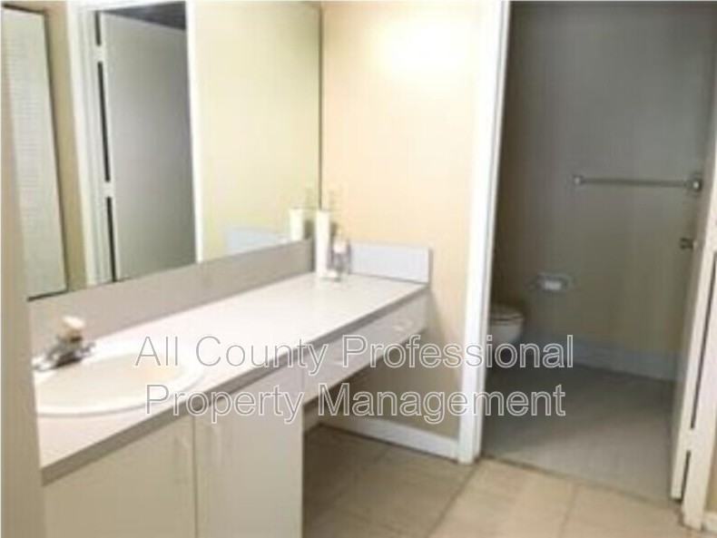 3701 Nw 79th Way - Photo 4 of 5