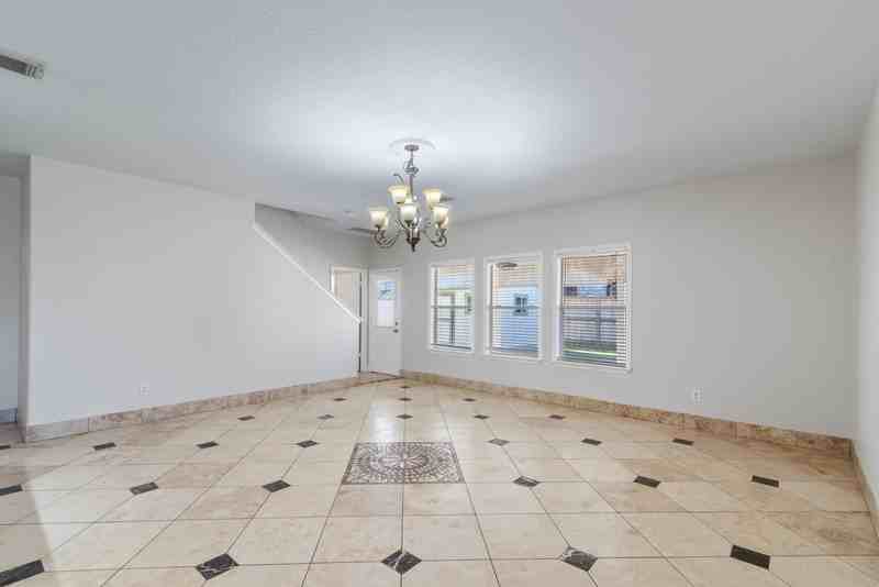 15423 Day Trip Trl - Photo 3 of 31