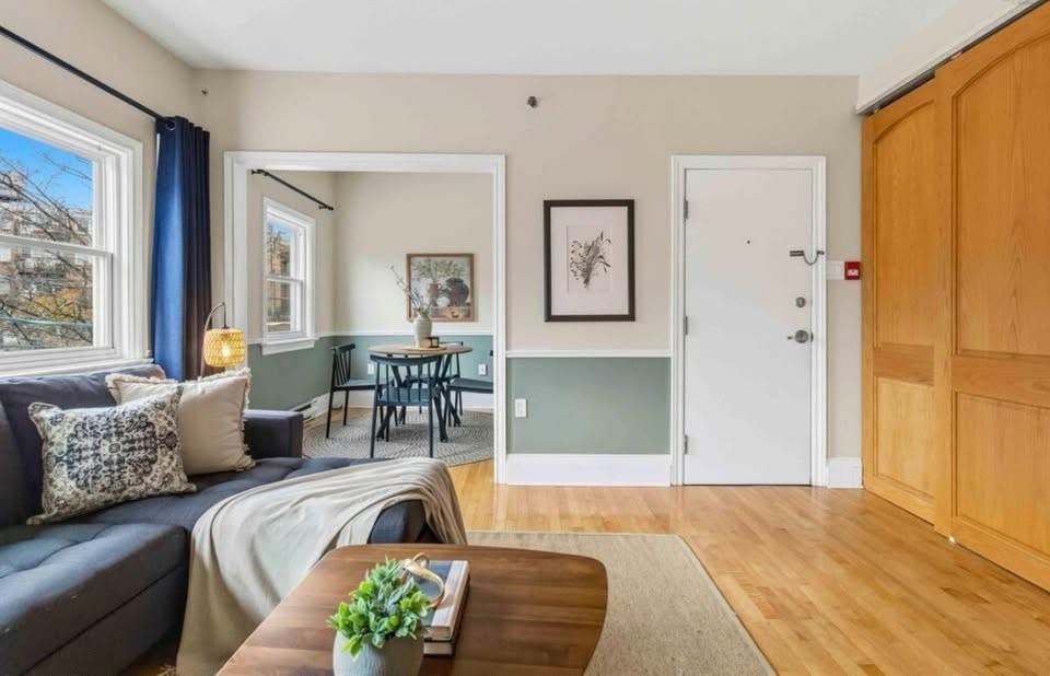 5393 Victoria Road #211 - Photo 3 of 14