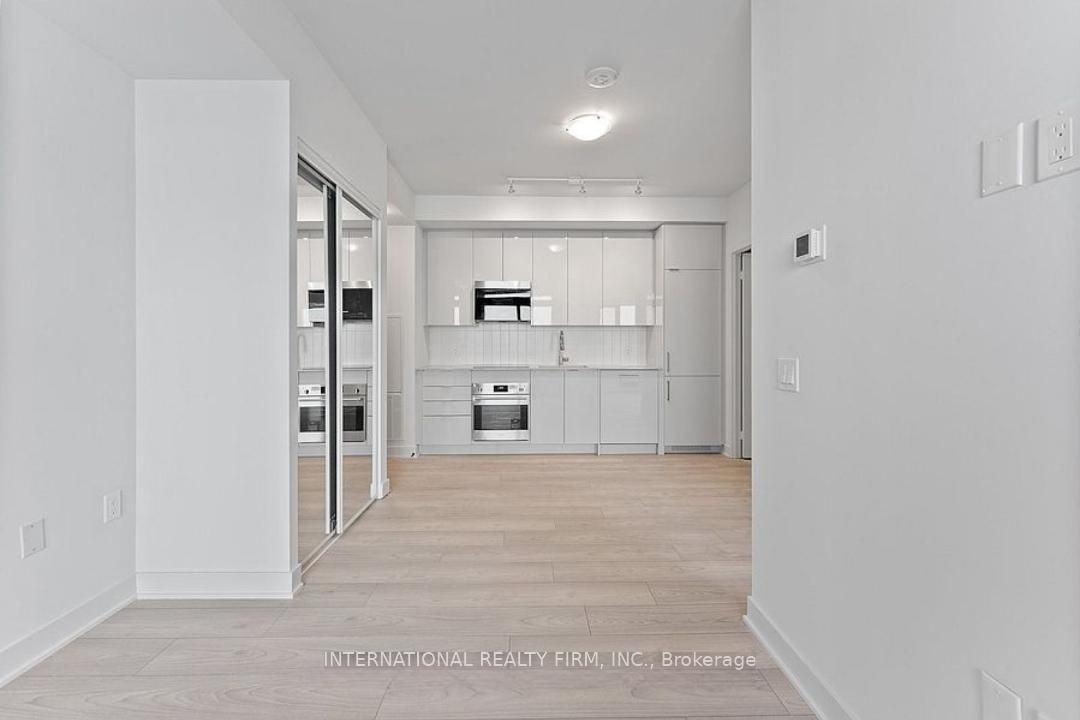 2920 Highway 7 - Photo 2 of 8