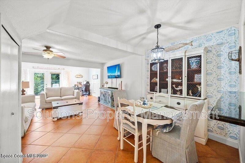 69 Emerald Ct - Photo 4 of 18