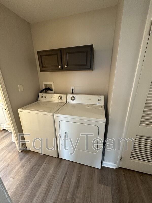 2498 Schon Dr - Photo 7 of 11